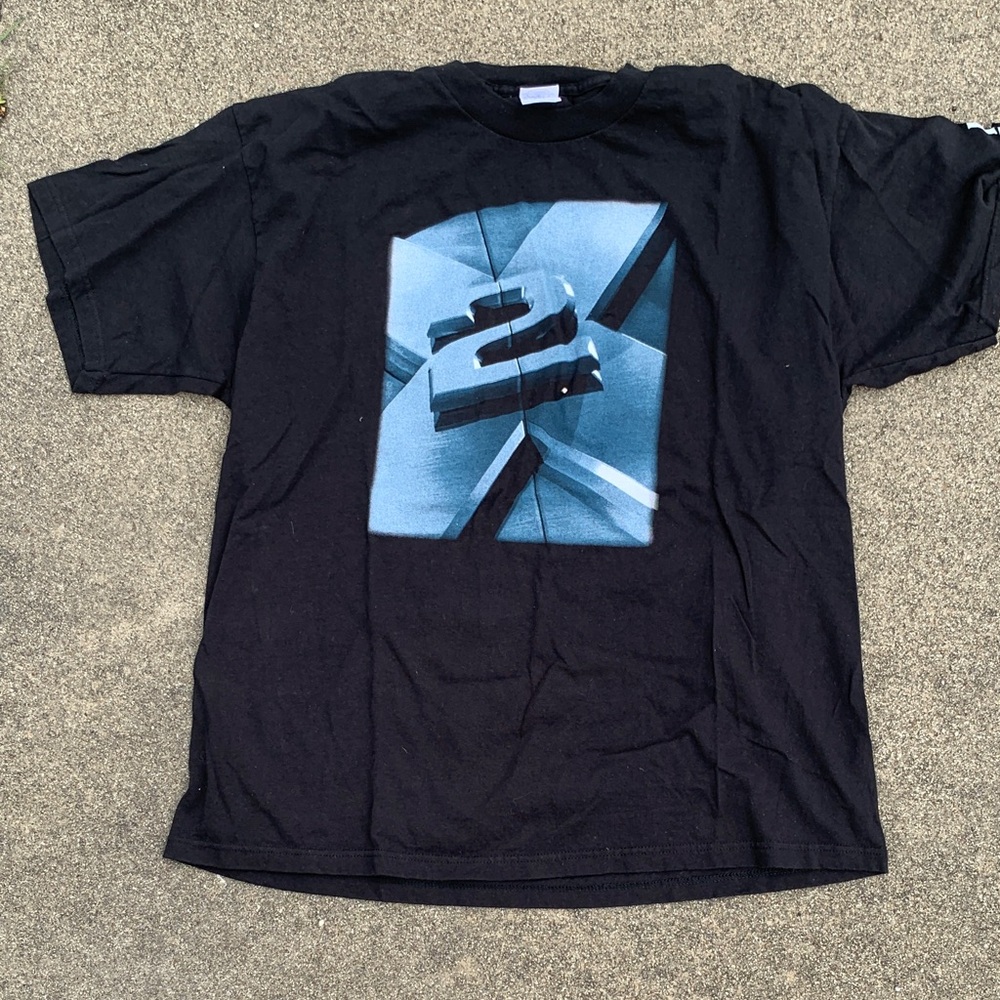 Black Graphic Short-Sleeve Men’s Tee with Blue Print